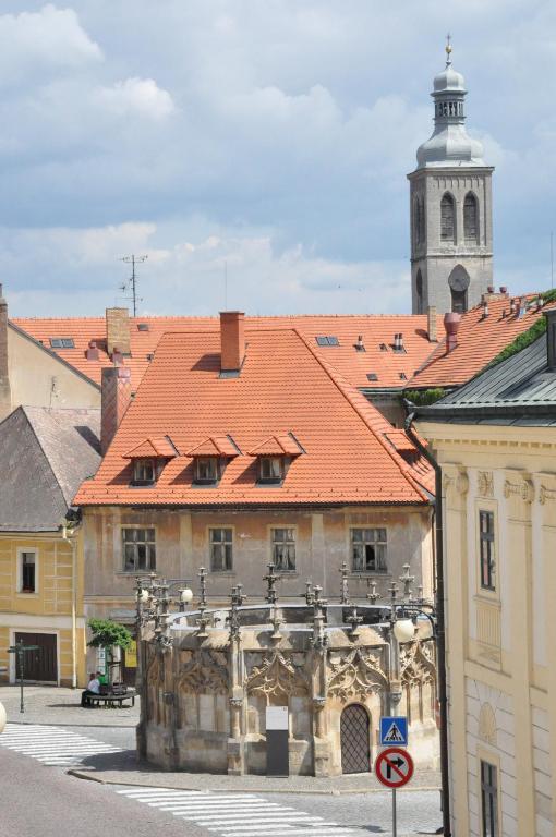 Hotel Opat Kutna Hora Bagian luar foto